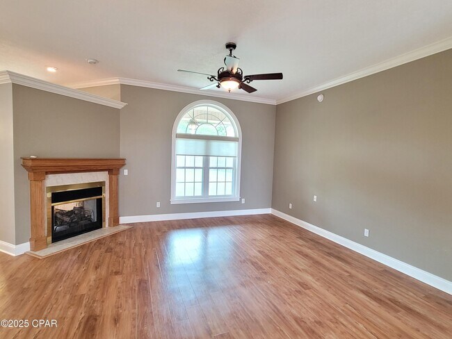 Building Photo - 1224 Huntington Ridge Rd