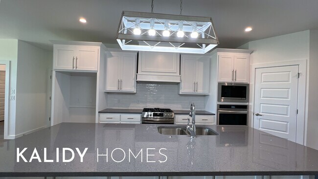 Building Photo - 20400 Antler Farms Dr