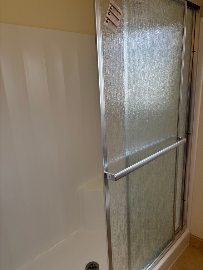 Building Photo - 1879 Pheasant Dr