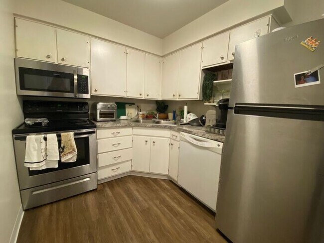 Building Photo - $1,300 | 2 Bedroom, 1 Bathroom Apartment | No Pets | Available for August 1st, 2026 Move In!