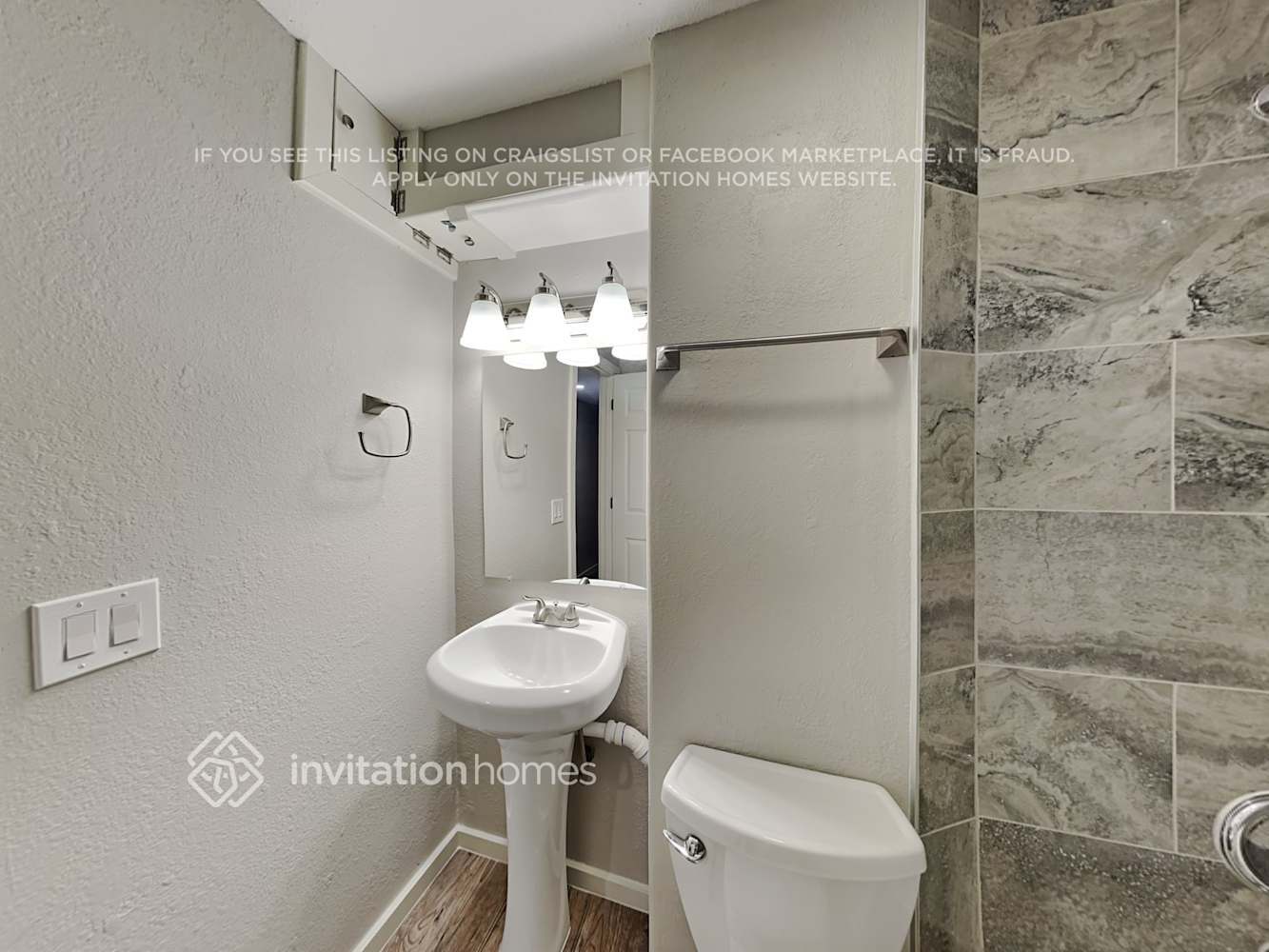 Building Photo - 920 Ancestra Dr