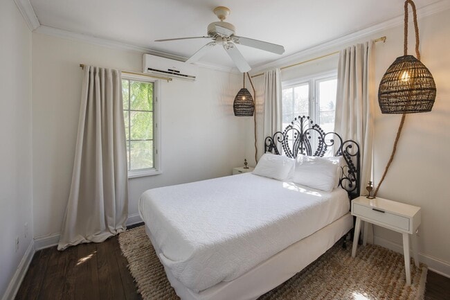 Building Photo - 717 Forest Hill Blvd