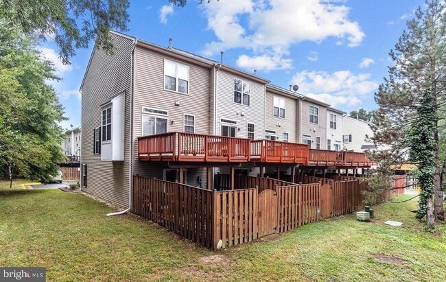 Building Photo - 8503 Towne Manor Ct