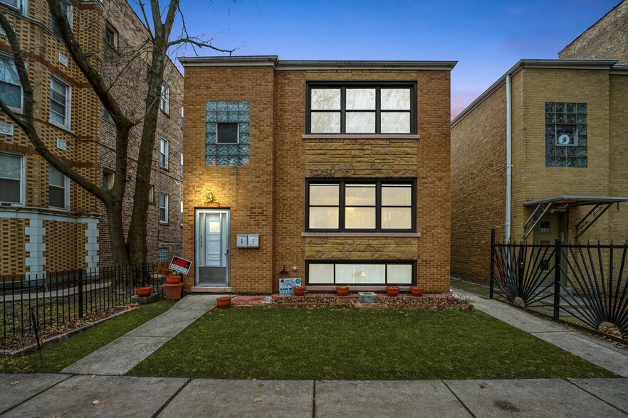 Building Photo - 6158 N Hoyne Ave