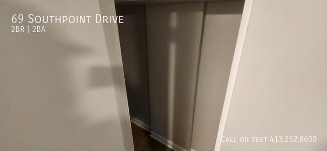 Building Photo - 69 Southpoint Dr