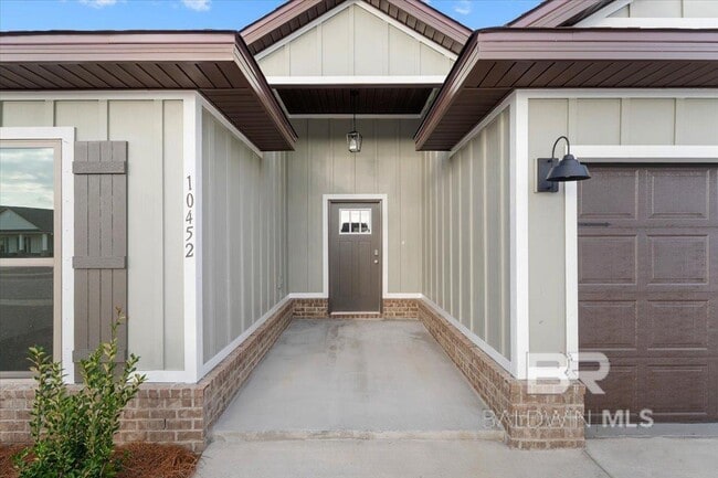 Building Photo - 10452 Winning Colors Trl