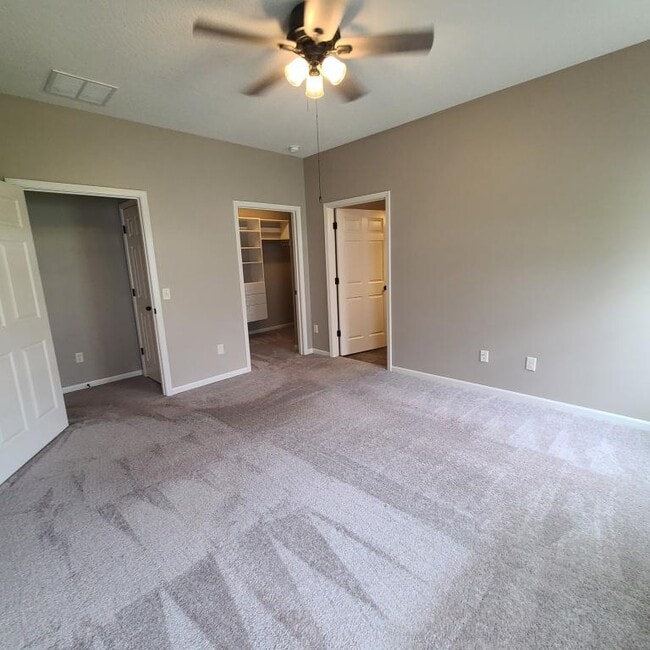 Building Photo - 3537 Westport Dr