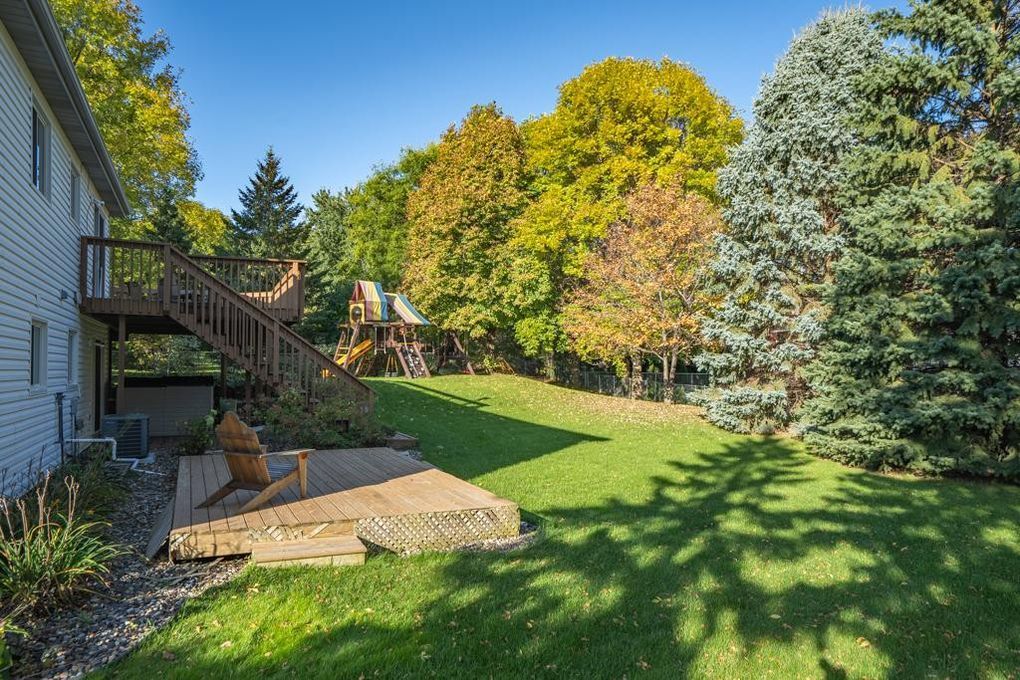 Building Photo - 2432 Henslow Ct N