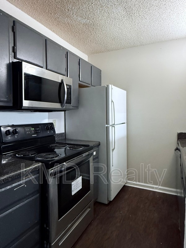 Building Photo - 10008 Graduate Ln