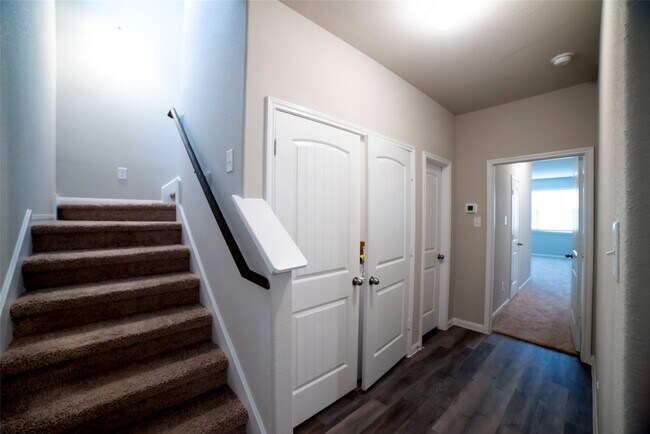 Building Photo - 13433 Cannon Crk Ct