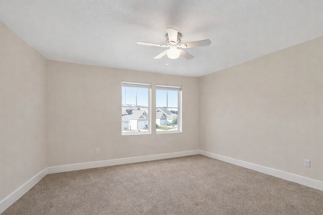 Building Photo - Immaculate 3 bed/3.5 bath home in Caledonia