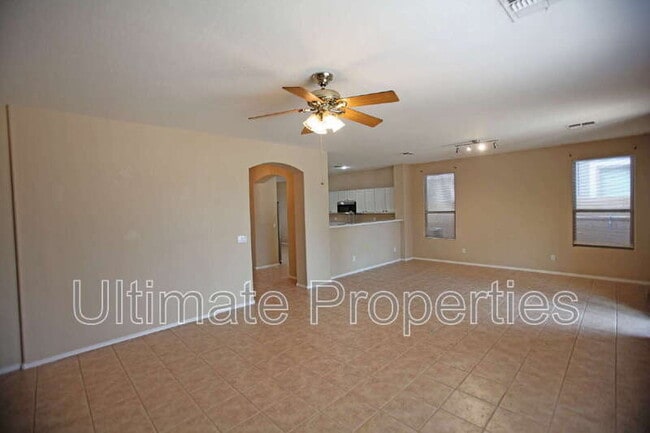 Building Photo - 15028 W Dahlia Dr