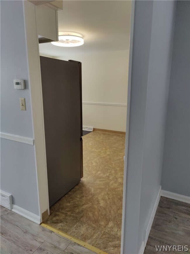 Building Photo - 32 Cascade Dr