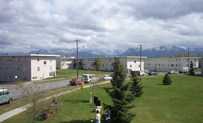 Building Photo - North Pointe Apartments