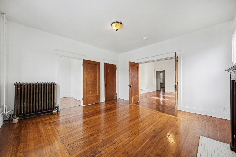 Building Photo - 37 Euclid St