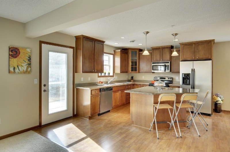 Building Photo - 15645 60th Ave N