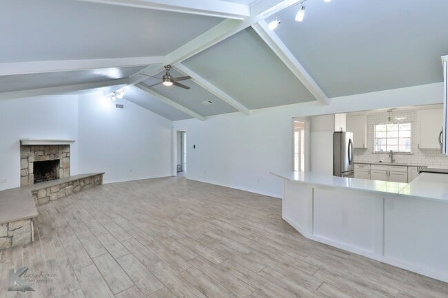 Building Photo - Complete RENOVATION only a few years ago!  Large bedrooms!