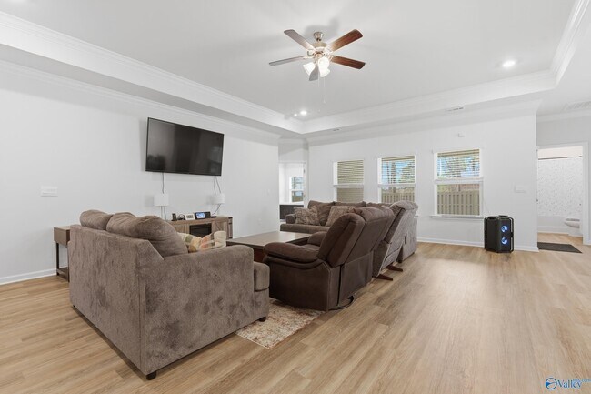 Building Photo - 344 Sandy Oak Dr