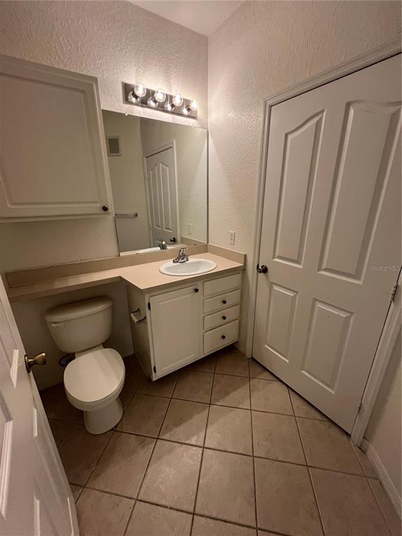 Building Photo - 1100 Lake Shadow Cir