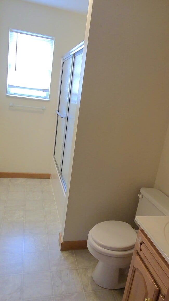 Building Photo - 319 Washington St