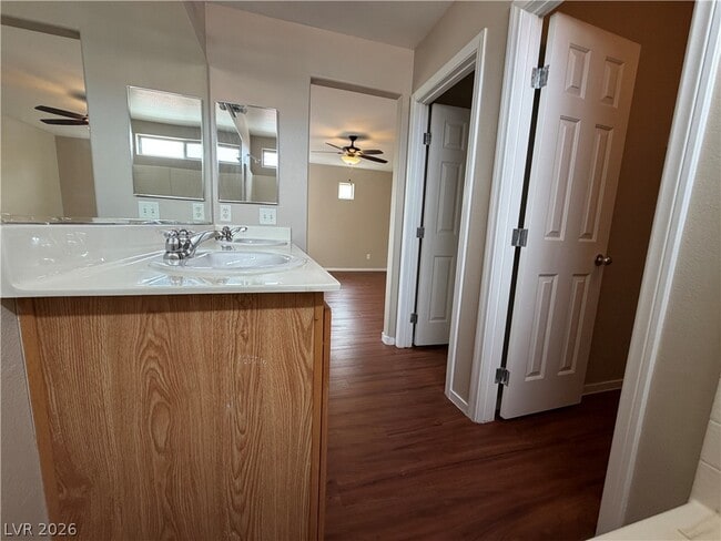 Building Photo - 6912 Smiling Cloud Ave