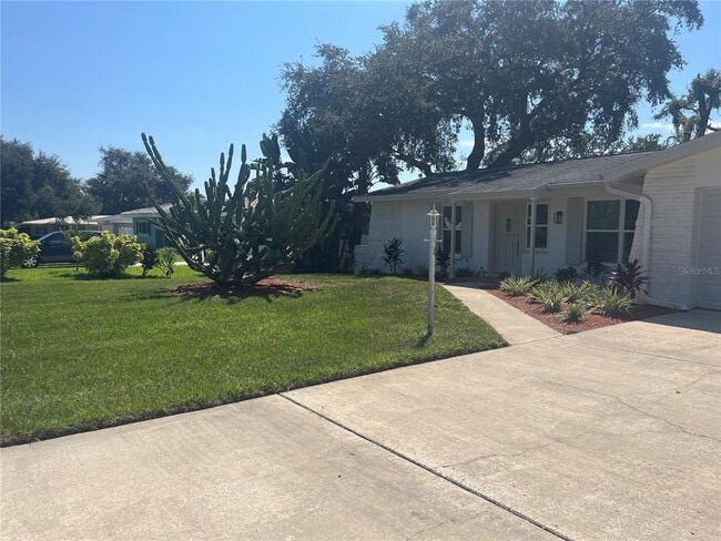 Building Photo - 2017 Rebecca Dr