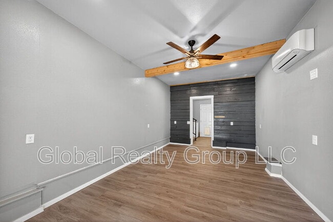 Building Photo - 408 Aviation Ave