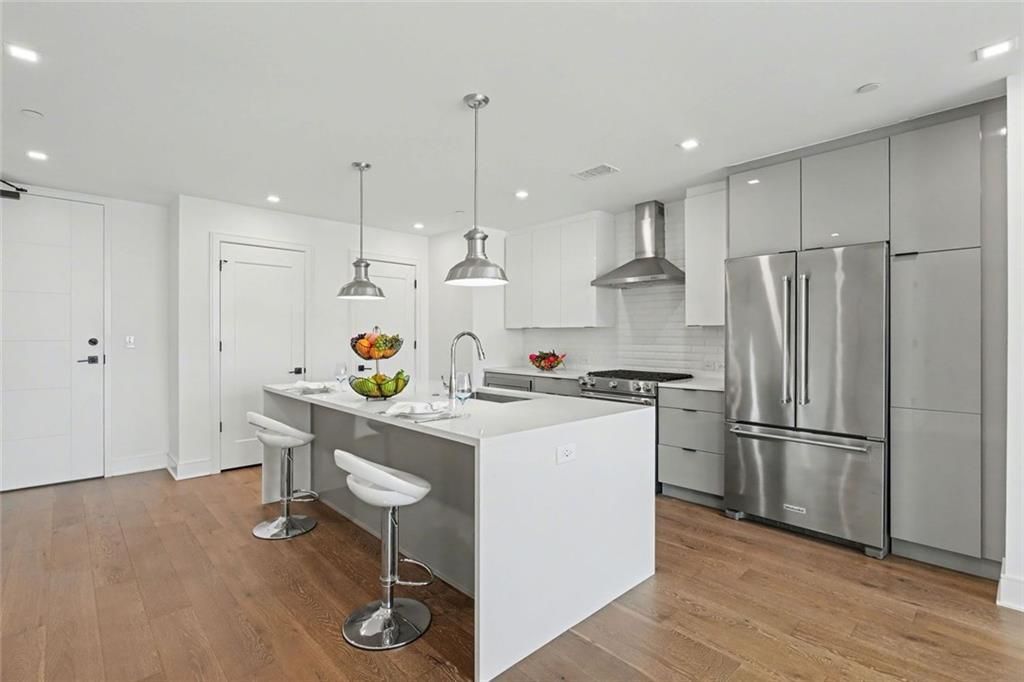 Building Photo - 788 West Marietta St NW