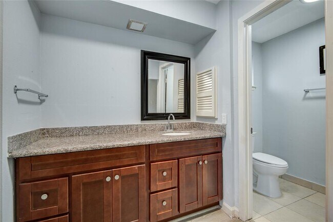 Building Photo - 11427 Newbrook Dr