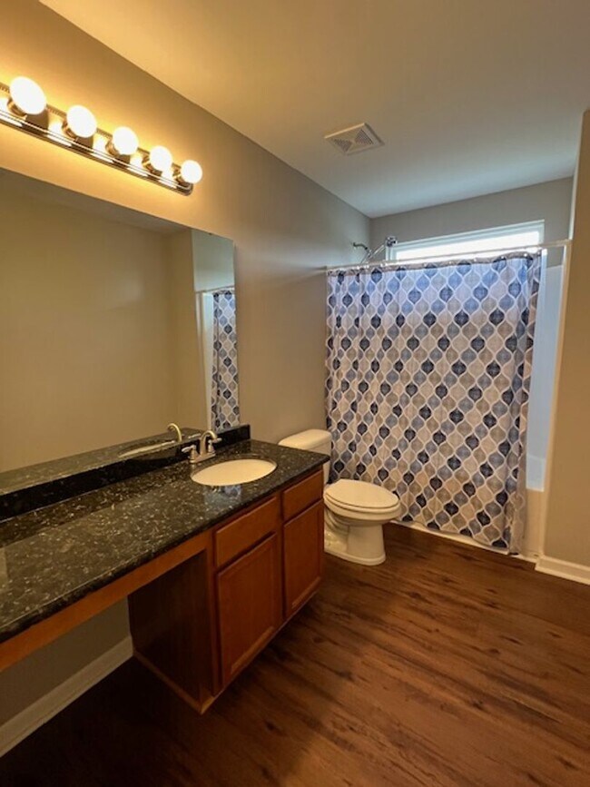 Building Photo - Enjoy this Open Floorplan includes 3 BD-2.5 BA - Master On Main - A Huge Loft/Bonus. Community Po...