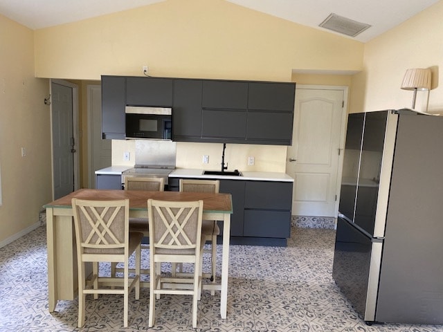 Building Photo - 2350 Florinda St