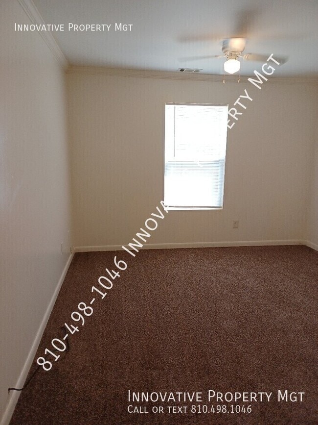 Building Photo - 1121 W Buder Ave
