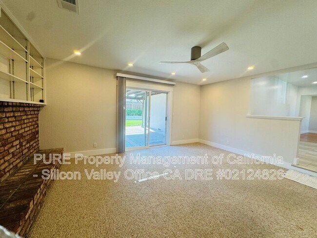 Building Photo - 3754 Compton Ln