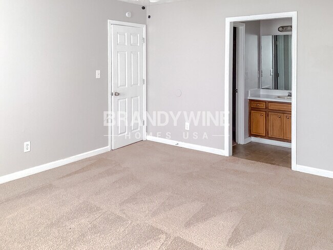 Building Photo - 5556 Pennybrook Trail