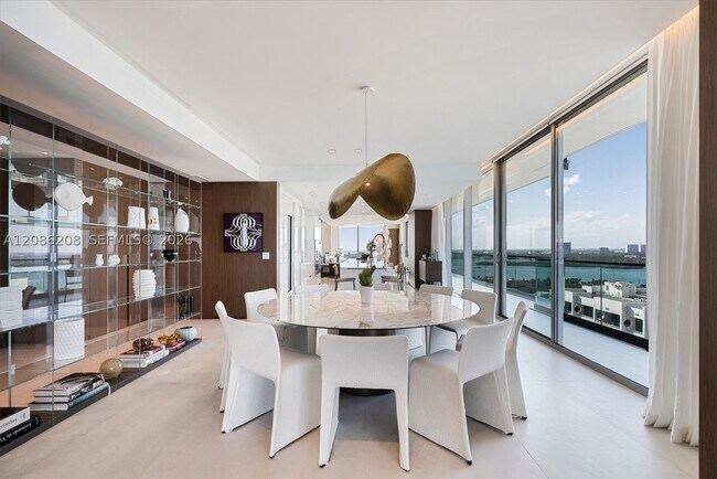 Building Photo - 10203 Collins Ave