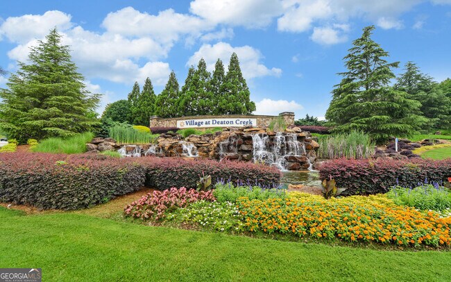 Building Photo - 6218 Azalea Way