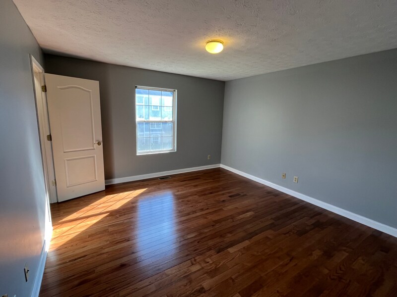 Building Photo - 2007 Halyard Ln