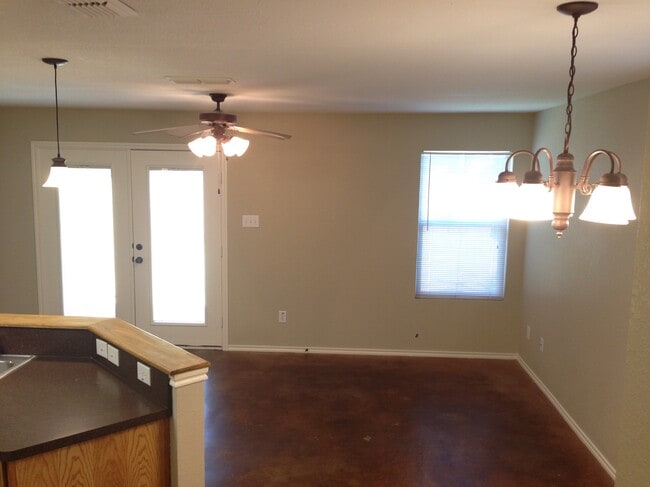 Building Photo - 2821 Frazier Ave