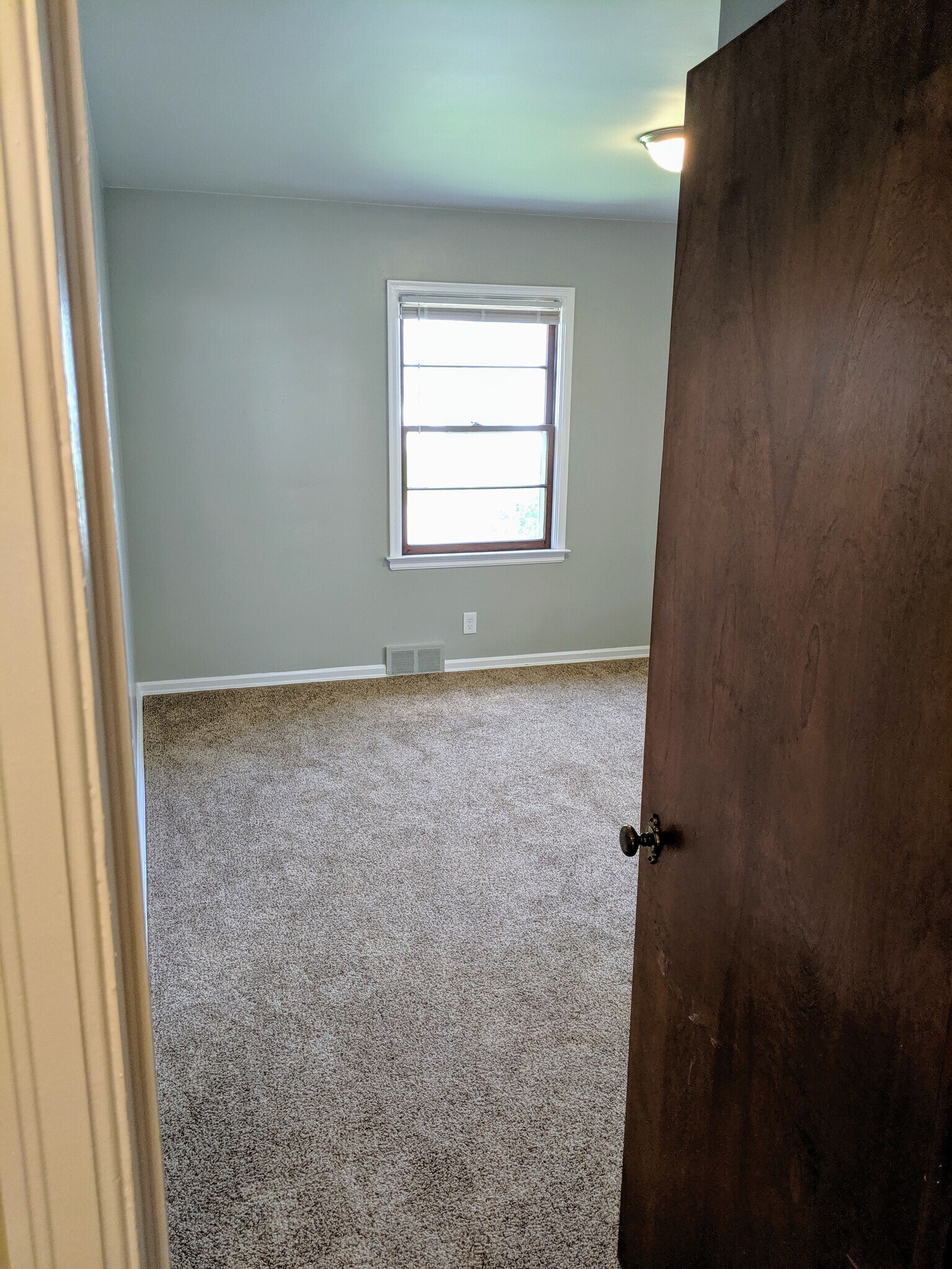 Building Photo - 807 Arlington Ave