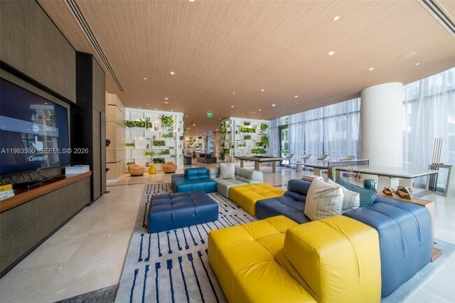 Building Photo - 45 SW 9th St