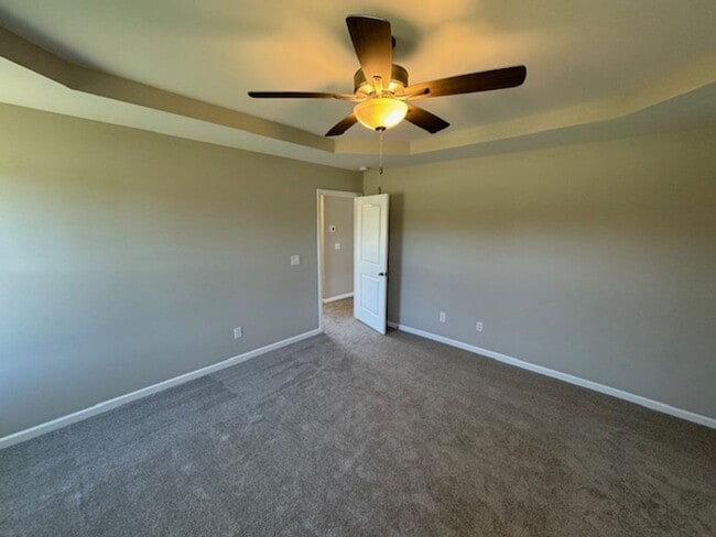 Building Photo - Lynchford Pointe