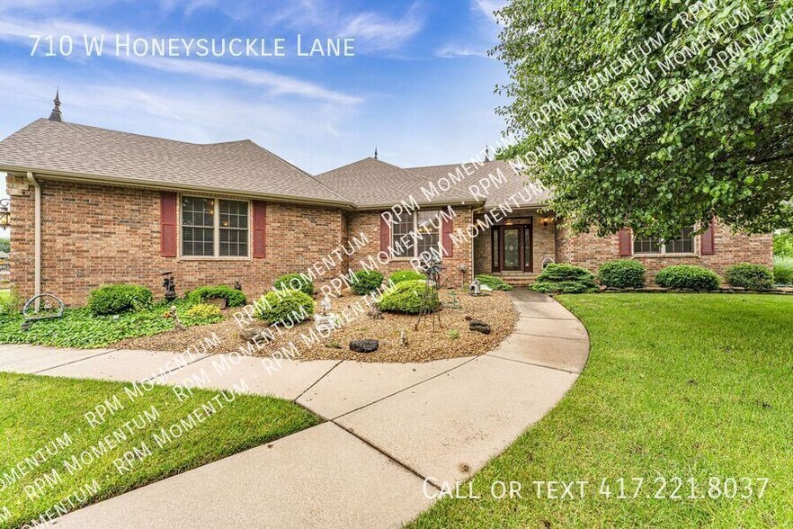 Primary Photo - 710 Honeysuckle Ln