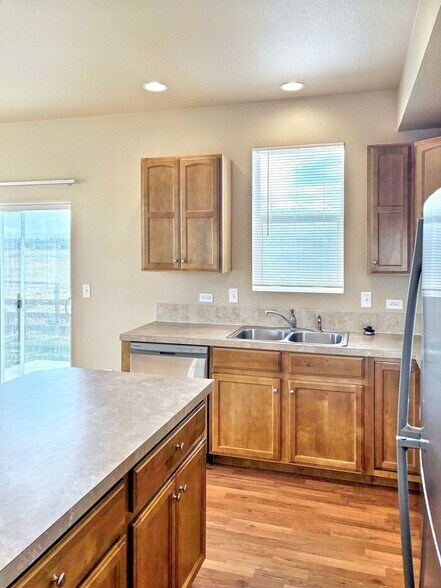 Building Photo - 403 Bannock St