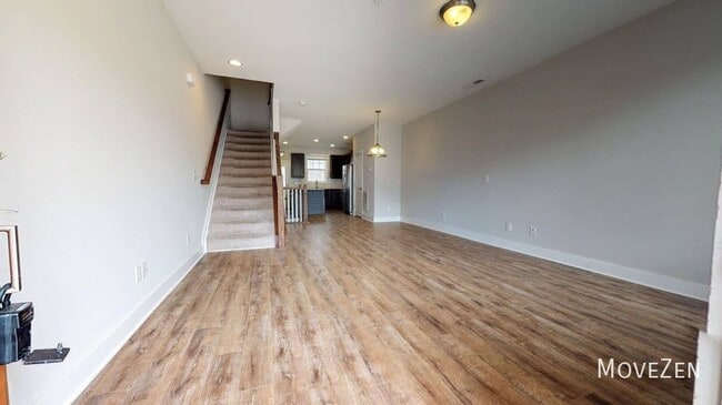 Building Photo - 2801 Stone Rock Dr