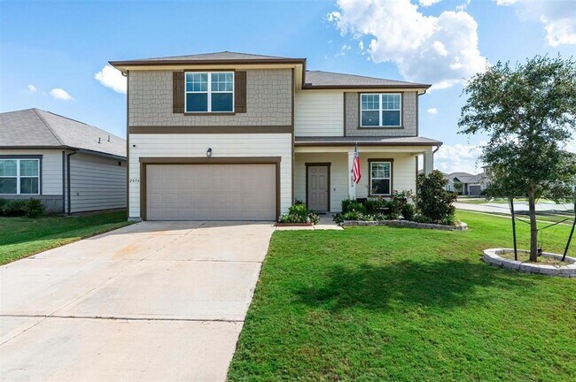 Building Photo - 2056 Spindletree Ln