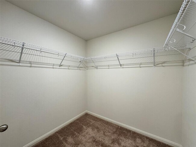 Building Photo - 7922 Vacek Meadows Loop