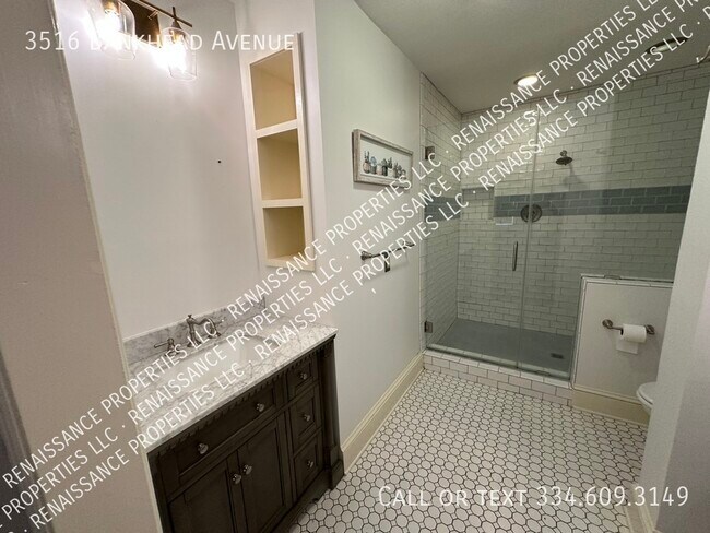 Building Photo - 3516 Bankhead Ave