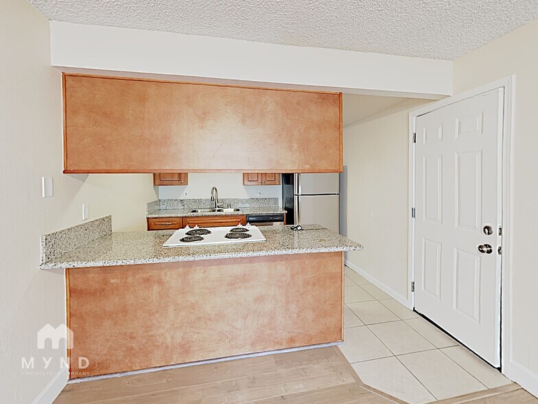 Building Photo - 6959 Greenback Ln