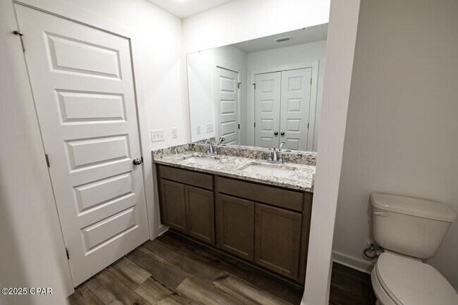 Building Photo - 5860 Tyndall Pkwy