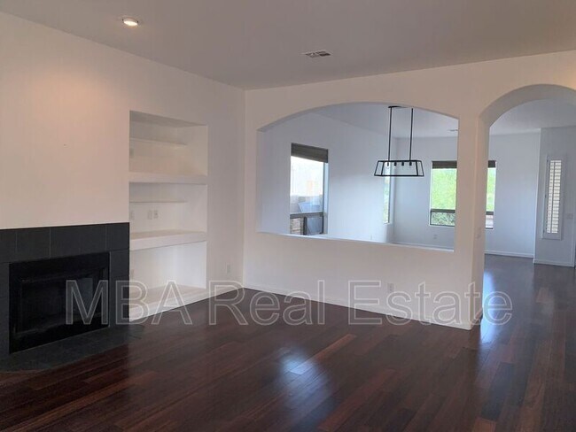 Building Photo - 16824 N 63rd St